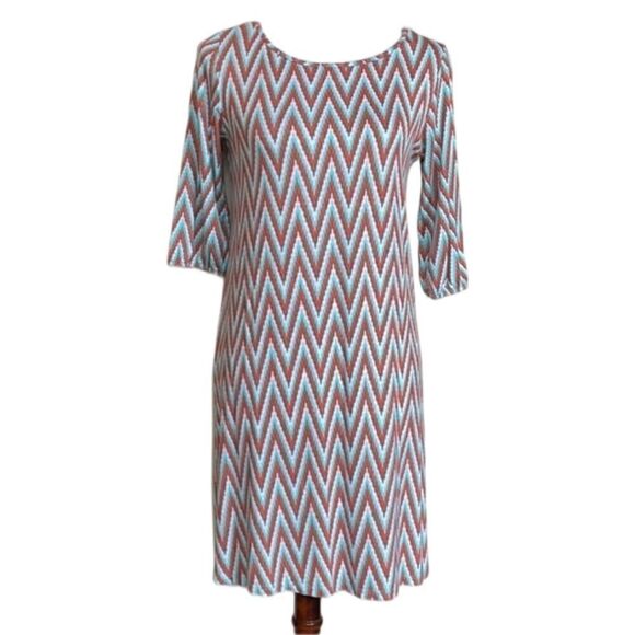 Pixley Multicolored Chevron Designed Shift Dress w/ 3/4 Sleeves Size: Med - Picture 1 of 14